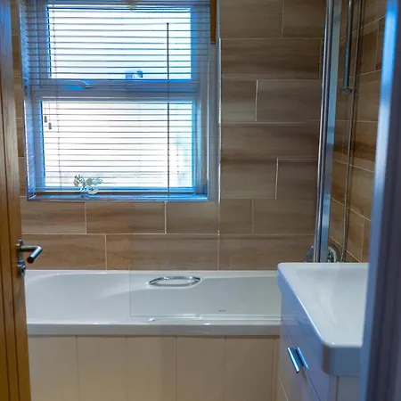 Hollicarrs - Cherry Blossom Riccall